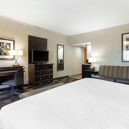 Best Western Plus Midwest Inn Omaha Kültér fotó