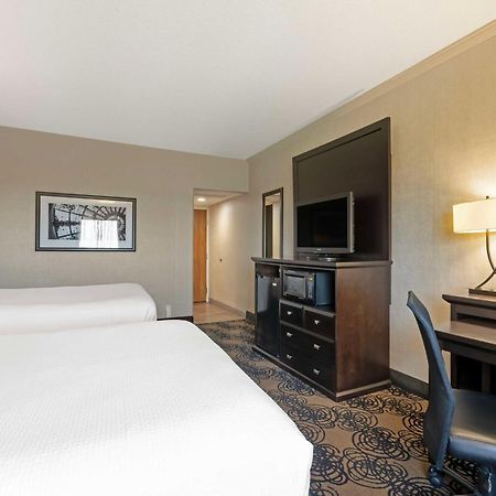 Best Western Plus Midwest Inn Omaha Kültér fotó
