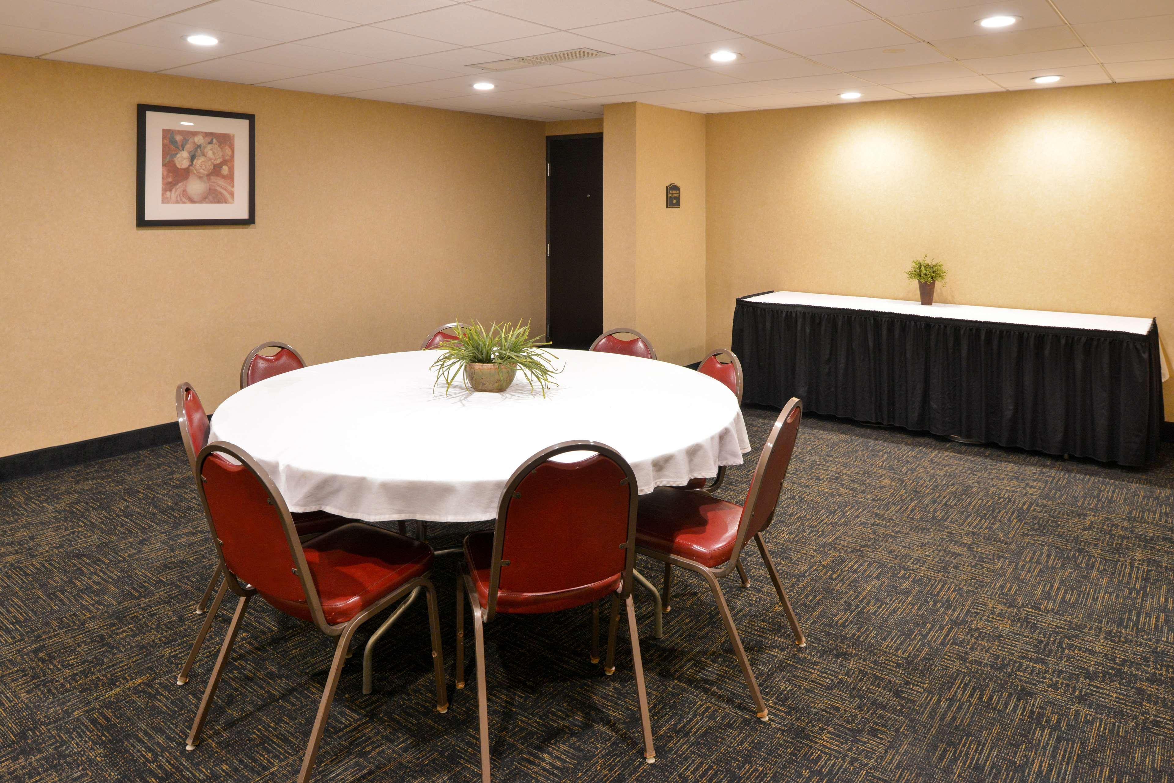 Best Western Plus Midwest Inn Omaha Kültér fotó