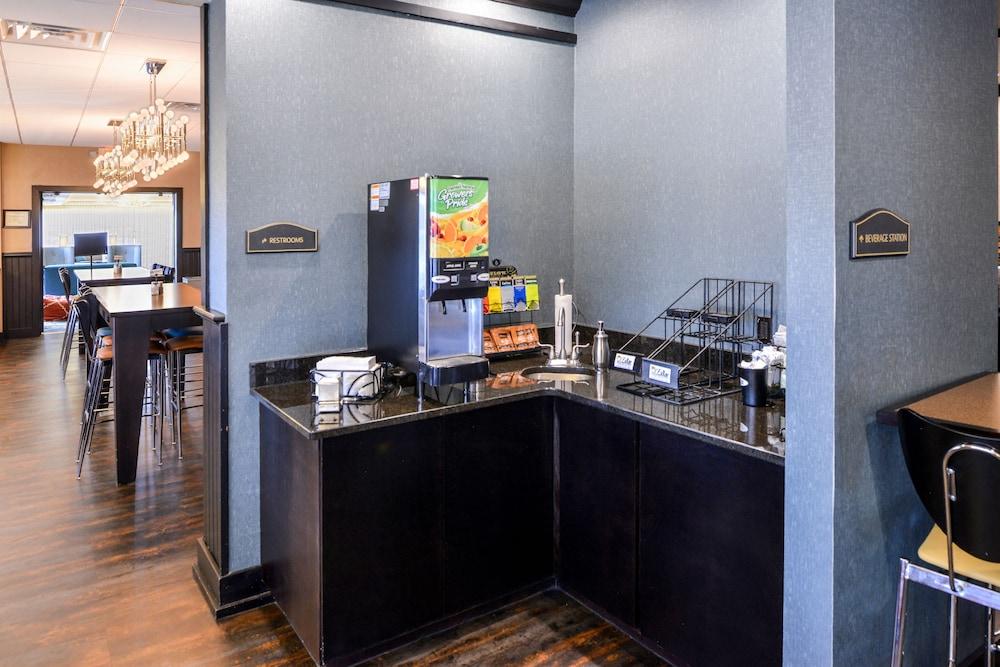 Best Western Plus Midwest Inn Omaha Kültér fotó