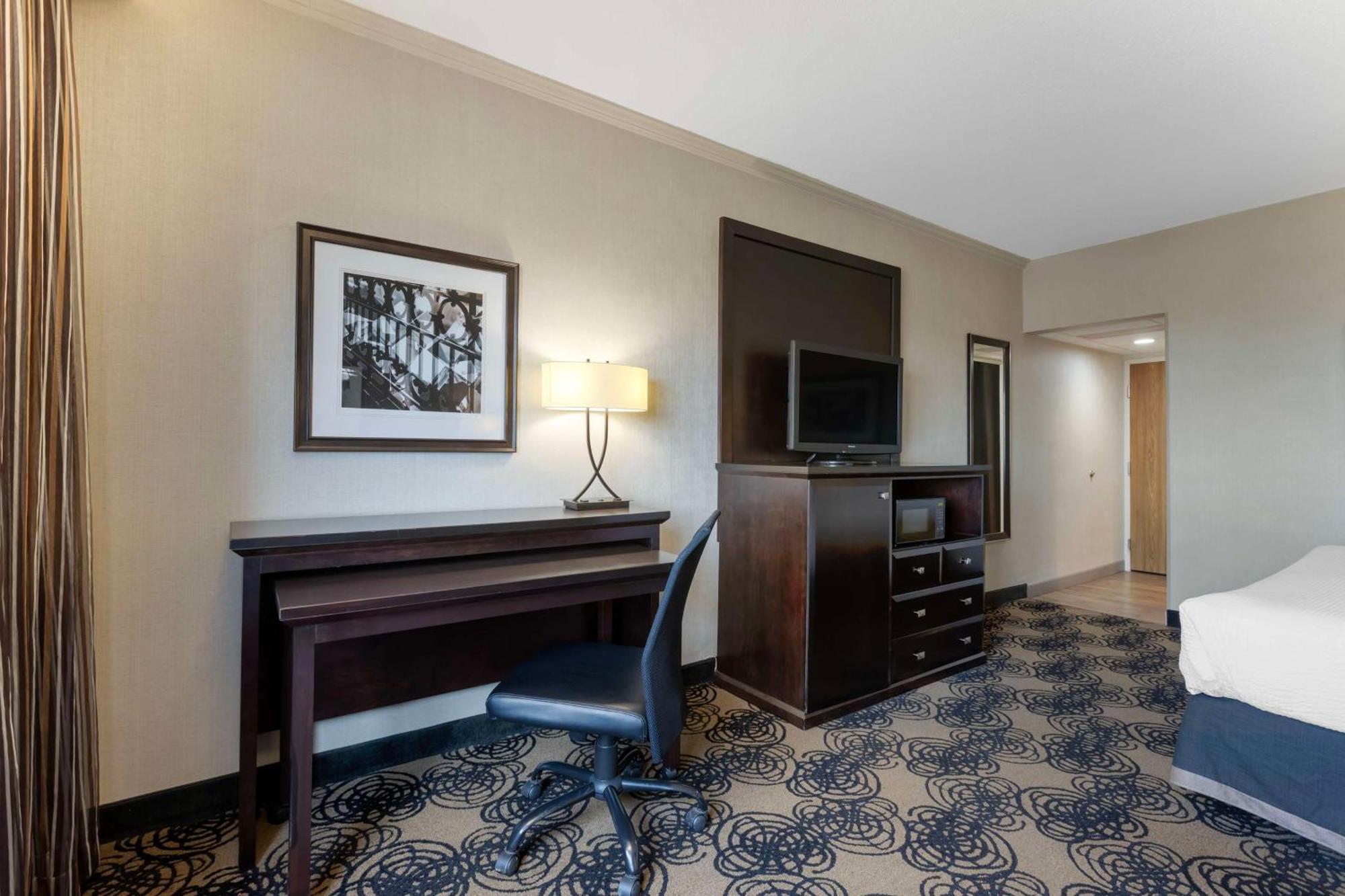 Best Western Plus Midwest Inn Omaha Kültér fotó