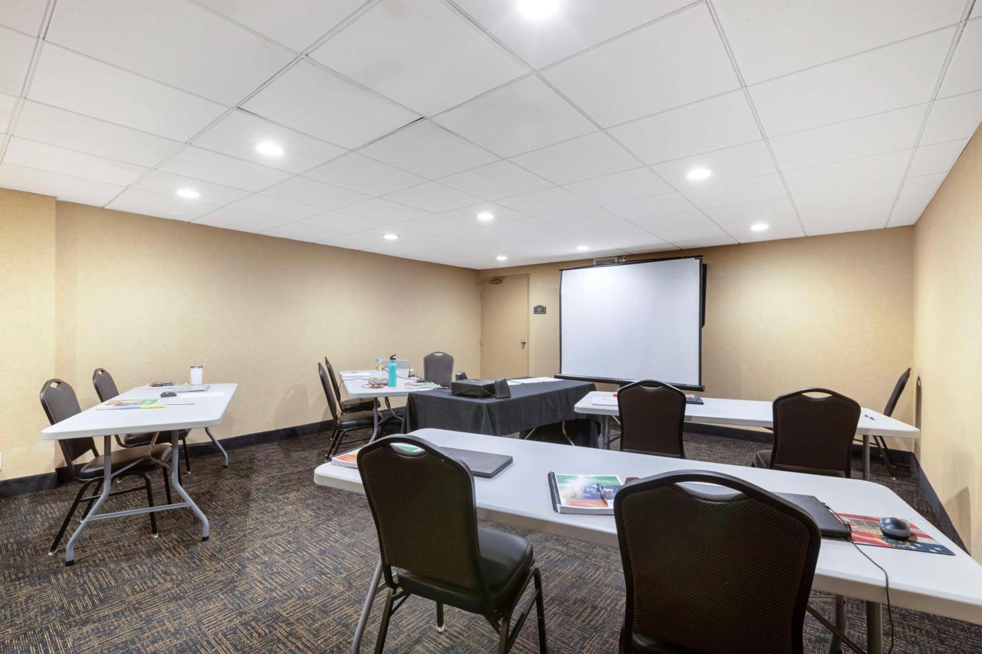 Best Western Plus Midwest Inn Omaha Kültér fotó